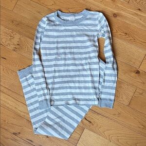 Hanna Andersson Gray Striped Kids Pajama Set unisex size 12